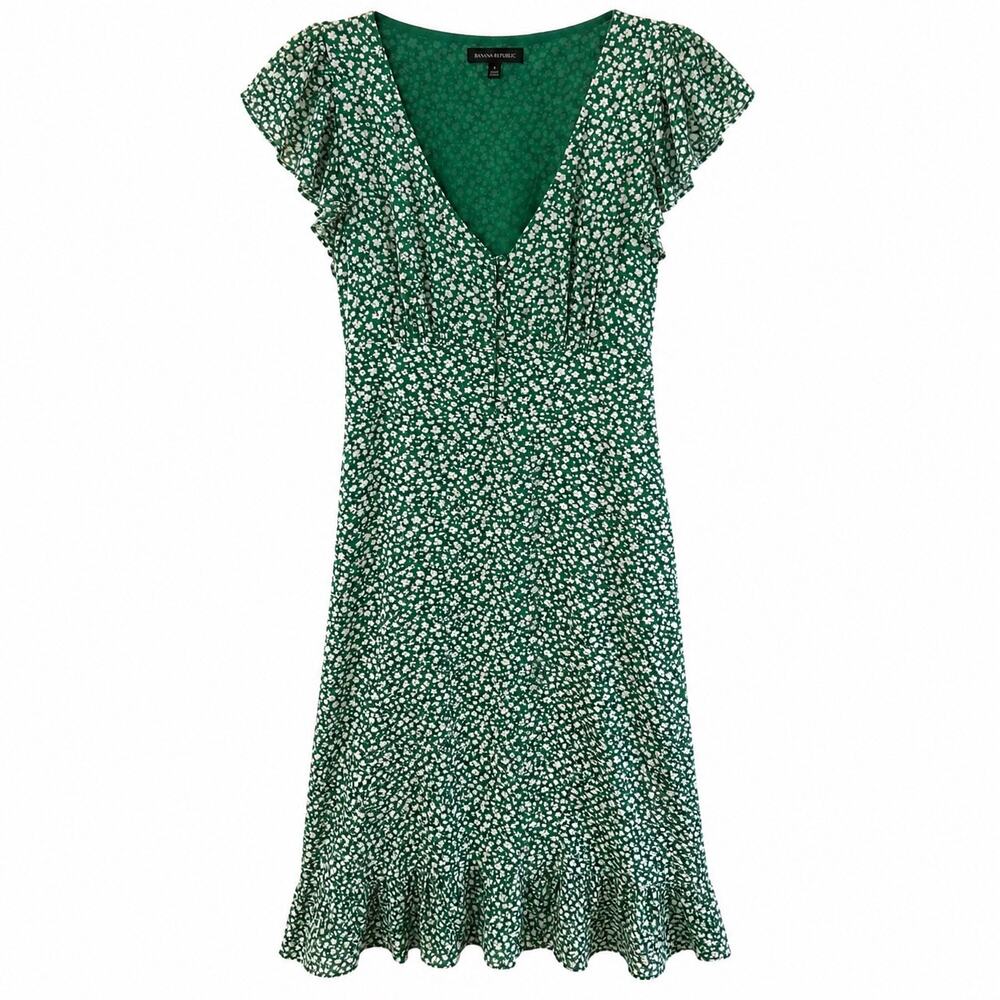 Banana Republic Cottagecore V Neck flutter sleeve midi dress. Women sz 4.